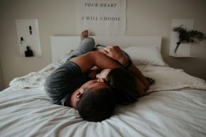 レス気味の彼氏に冷め始めている…セックスレスで別れるのはおかしい？