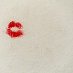 レス夫婦で不倫する夫の考え方は一般的？離婚を拒否しながら女遊びを続ける夫への対処法